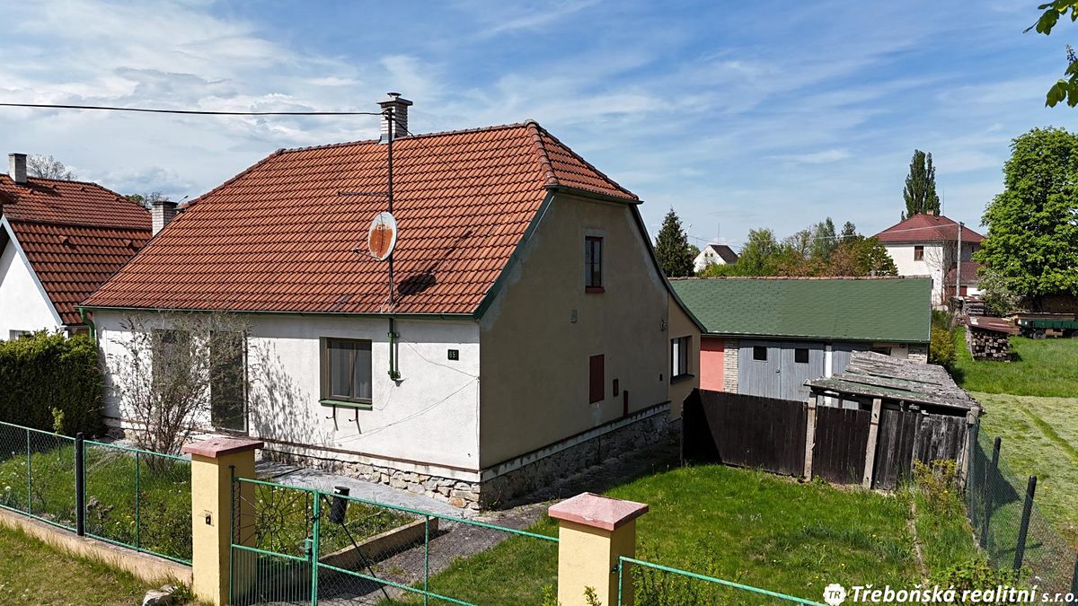 Prodej rodinného domu 83 m², pozemek 589 m²